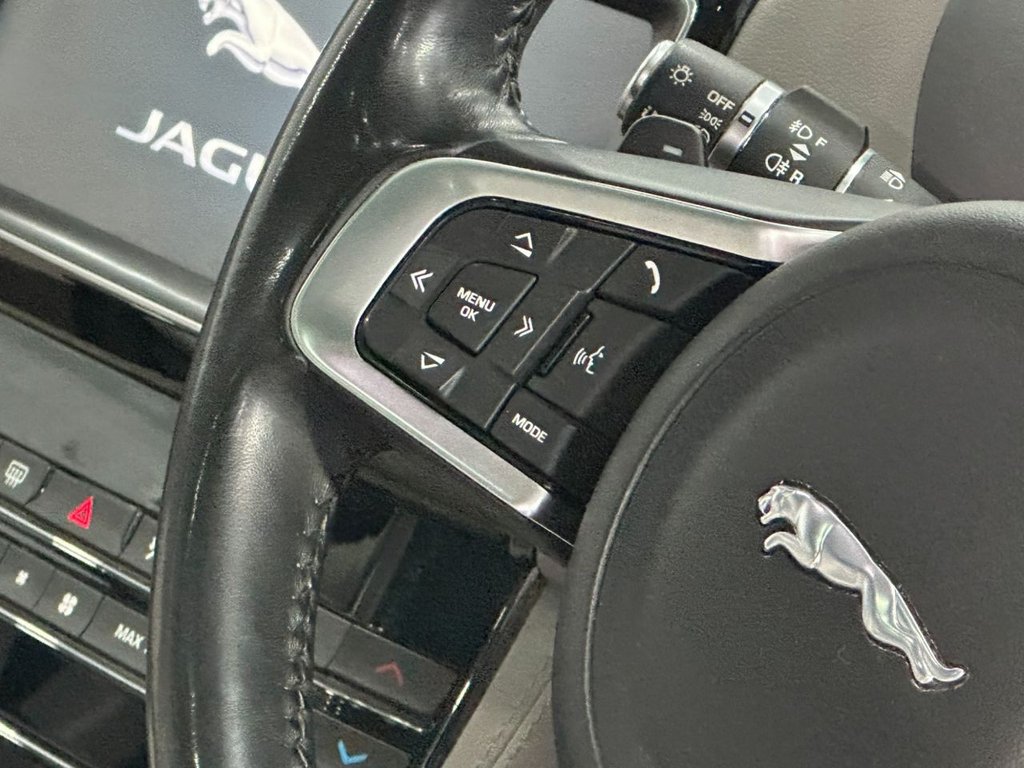 Used Jaguar F-Pace 2018 for sale - 77521488: Photo 14