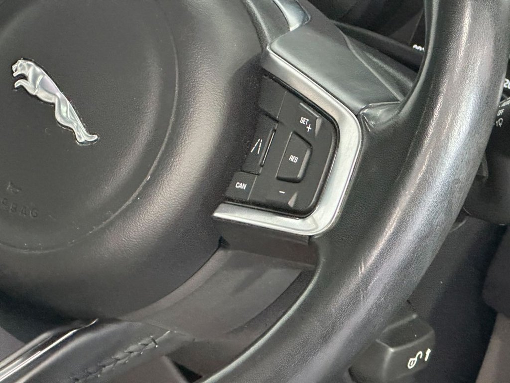 Used Jaguar F-Pace 2018 for sale - 77521488: Photo 16