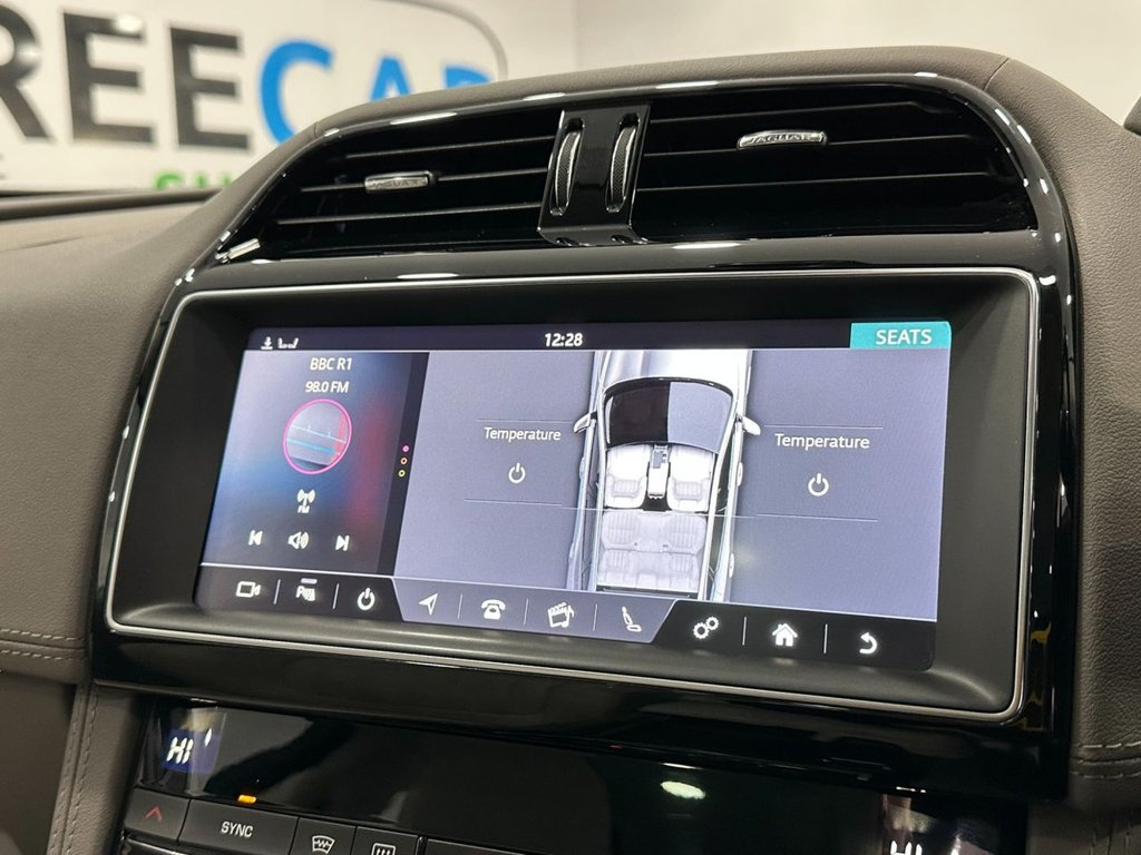 Used Jaguar F-Pace 2018 for sale - 77521488: Photo 38