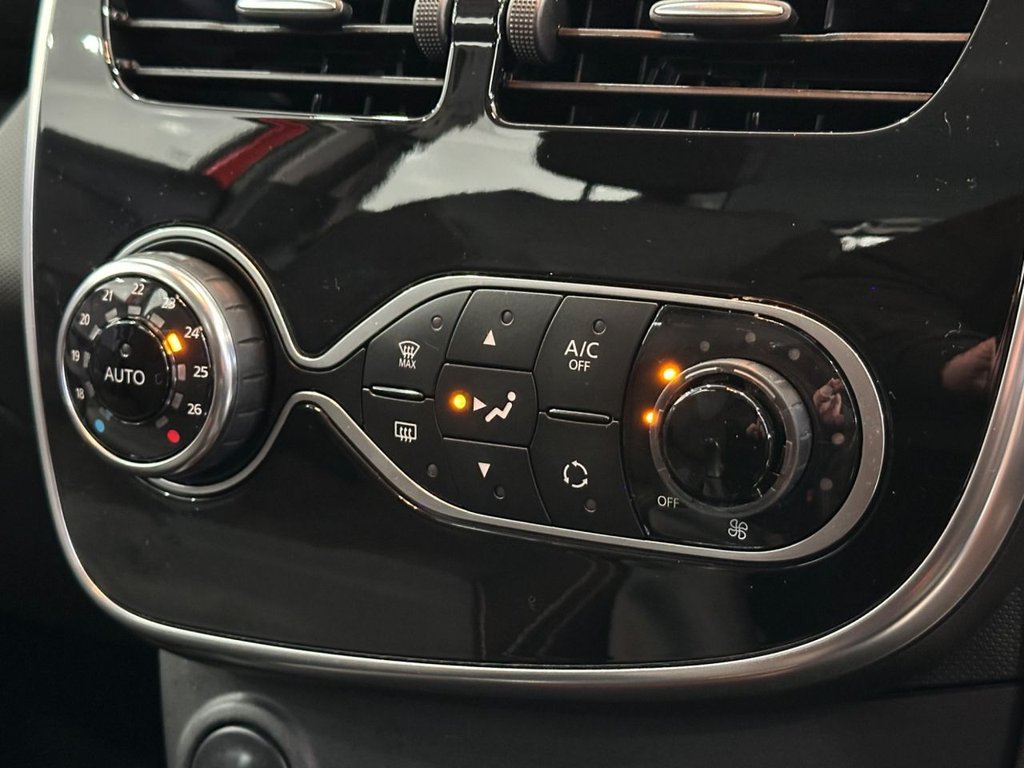 Used Renault Clio 2015 for sale - 76039605: Photo 28