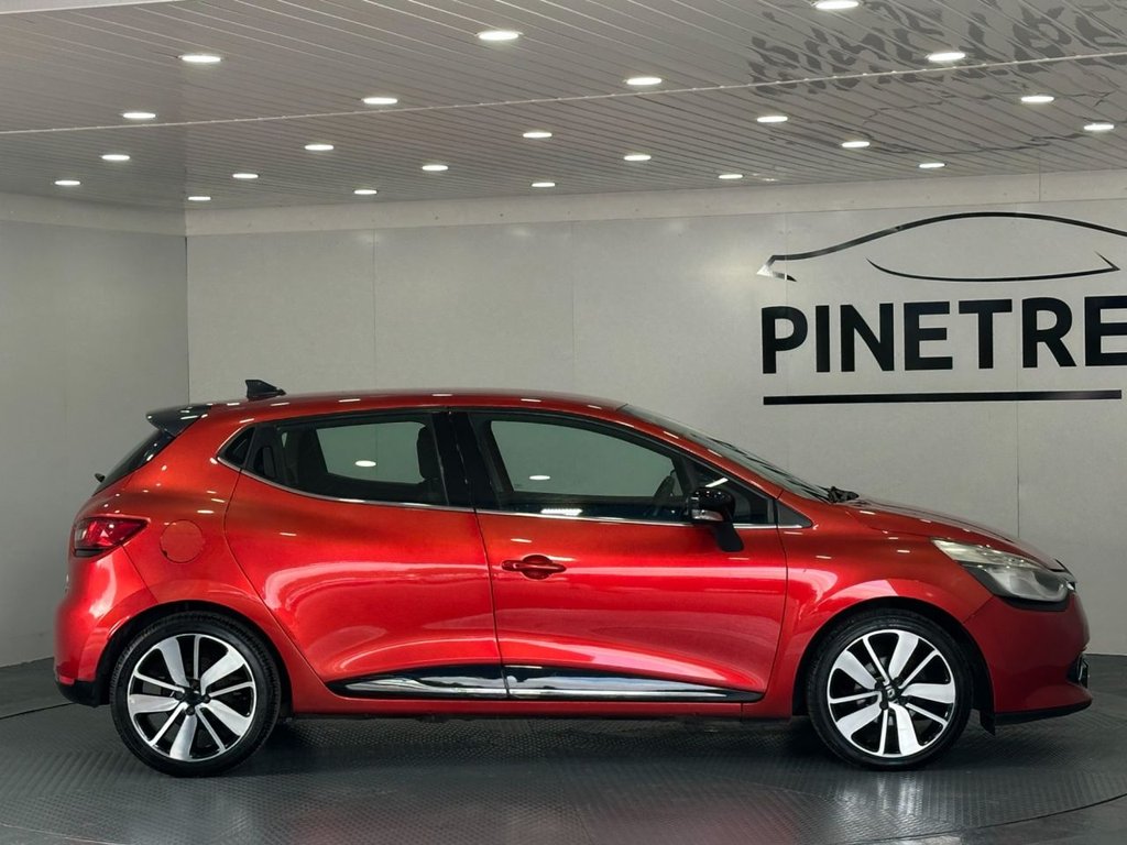 Used Renault Clio 2015 for sale - 76039605: Photo 6