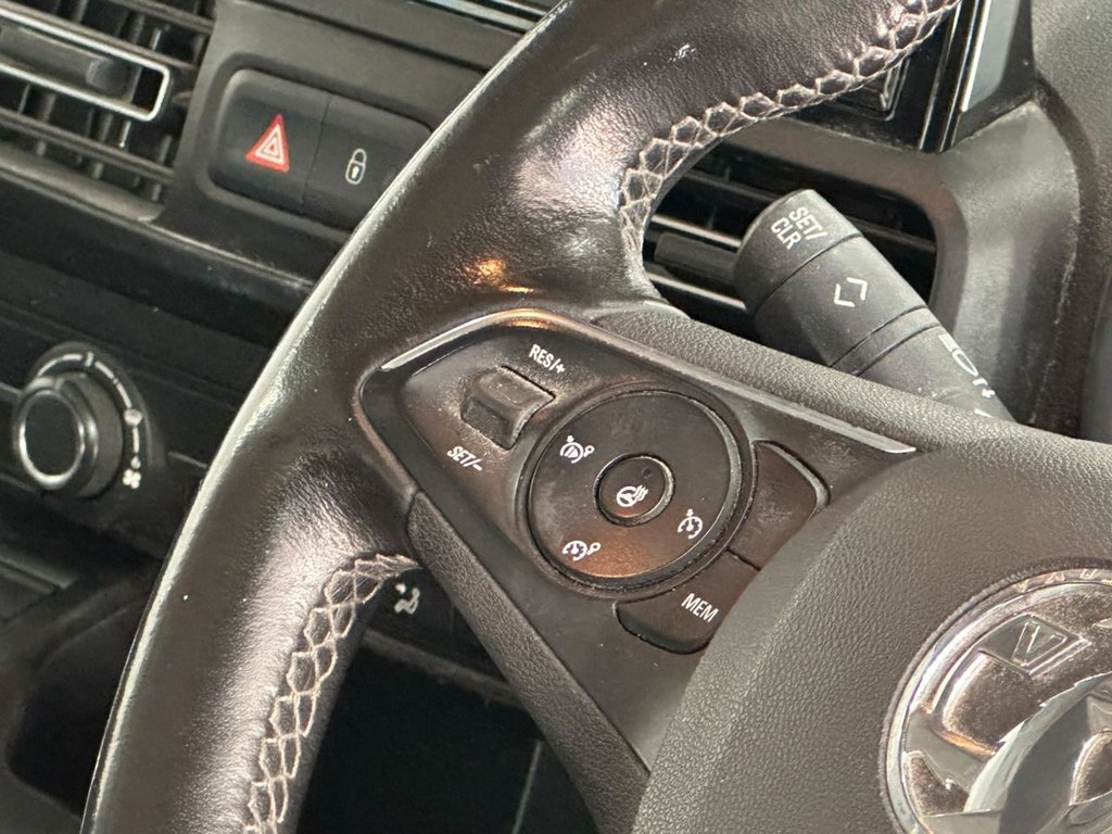 Used Vauxhall Combo Life 2018 for sale - 76039627: Photo 14