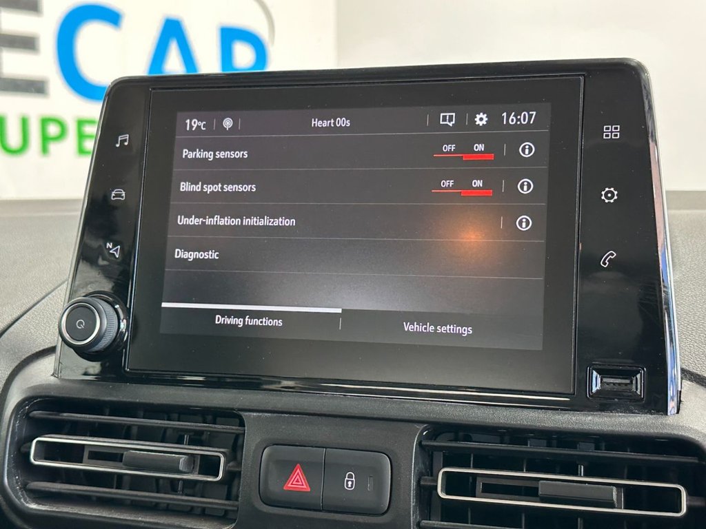 Used Vauxhall Combo Life 2018 for sale - 76039627: Photo 26