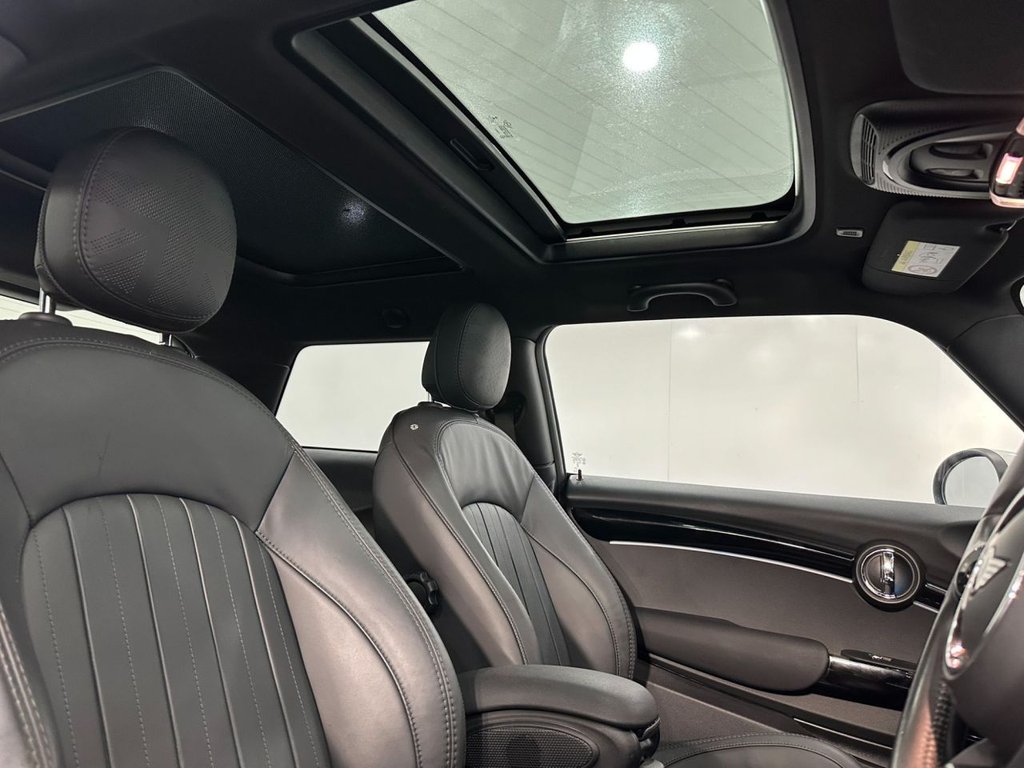 Used MINI Electric Hatch 2021 for sale - 76367627: Photo 22