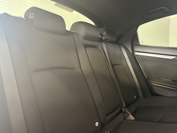 Used Honda Civic 2020 for sale - 76039432: Photo 17
