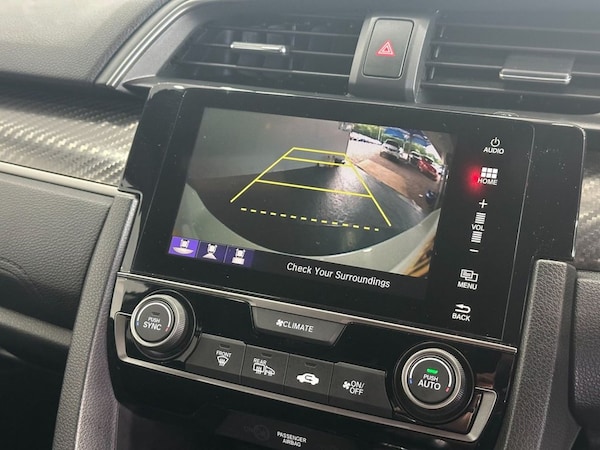 Used Honda Civic 2020 for sale - 76039432: Photo 31