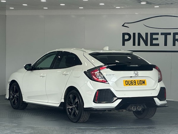 Used Honda Civic 2020 for sale - 76039432: Photo 8
