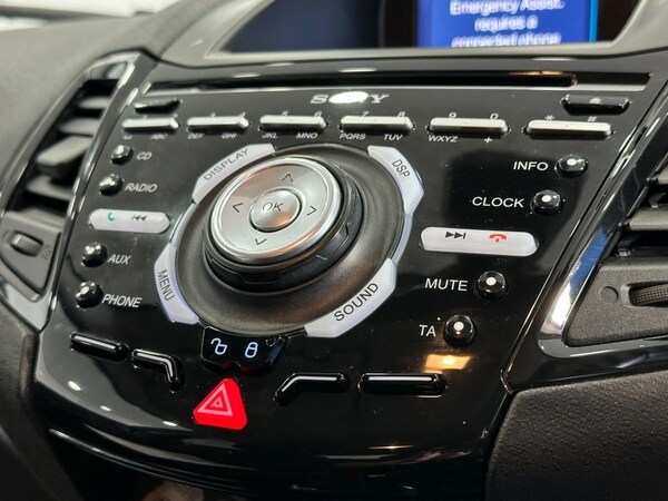 Used Ford Fiesta 2015 for sale - 76080973: Photo 28