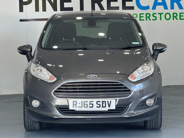 Used Ford Fiesta 2015 for sale - 76080973: Photo 2