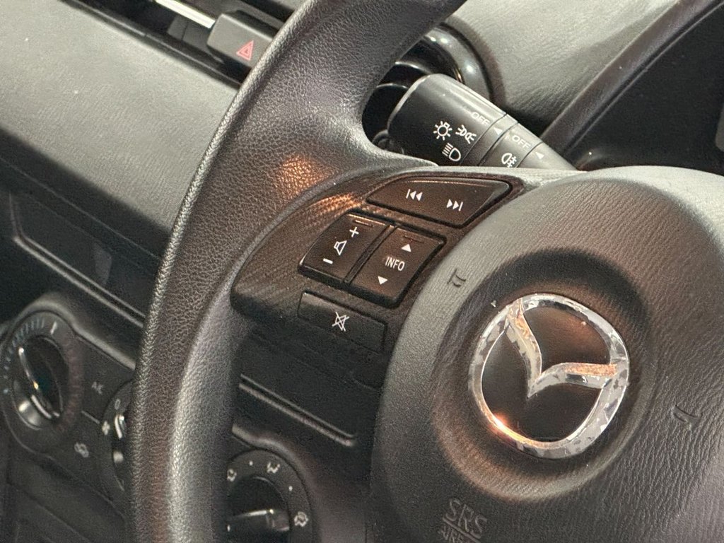 Used Mazda Mazda2 2015 for sale - 77936004: Photo 15