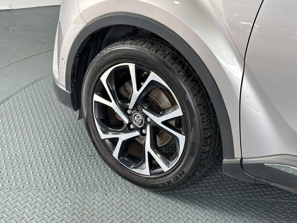 Used Toyota C-HR 2017 for sale - 76356538: Photo 12