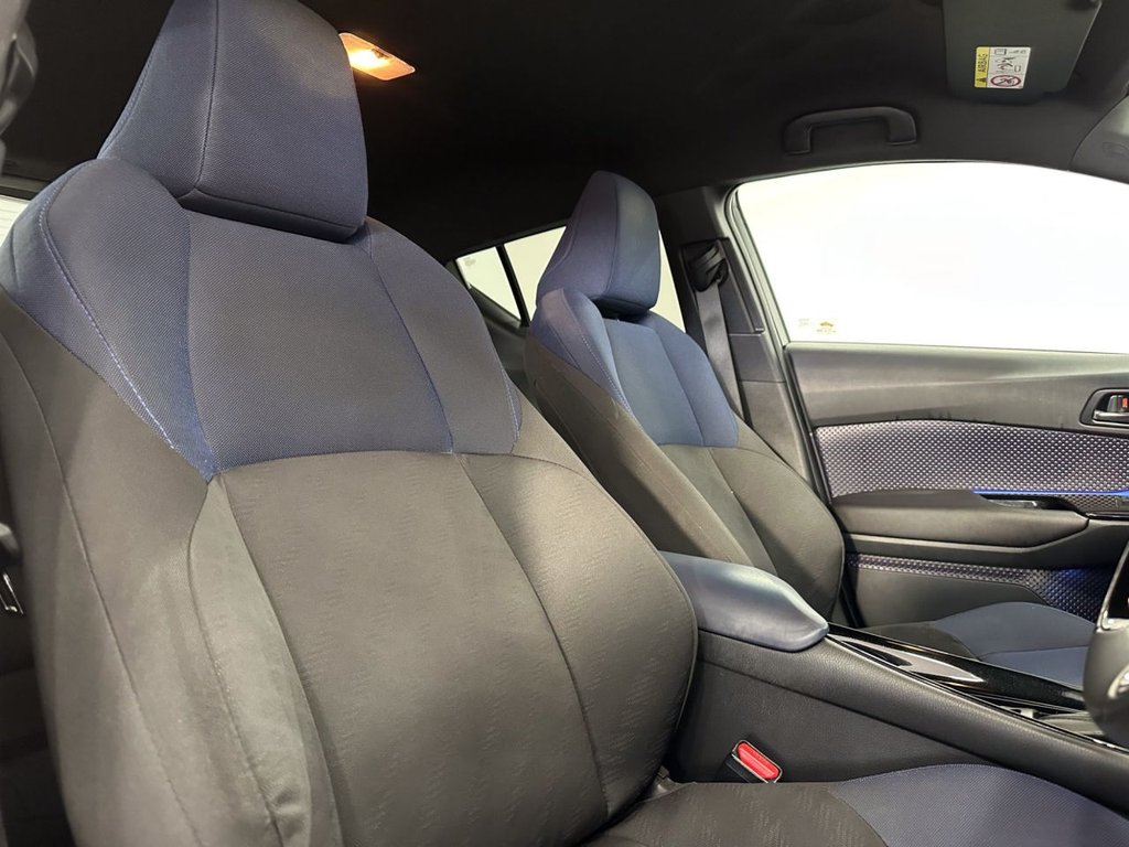 Used Toyota C-HR 2017 for sale - 76356538: Photo 20