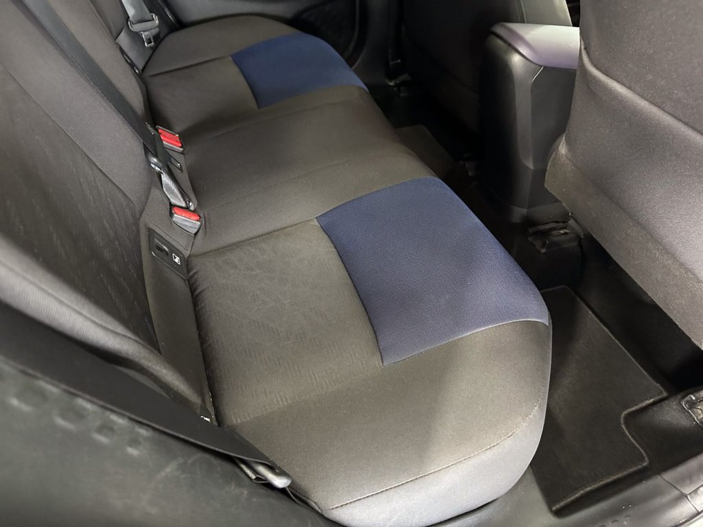 Used Toyota C-HR 2017 for sale - 76356538: Photo 21