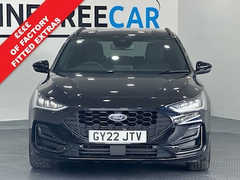 Used Ford Focus 2022 for sale - 74997476: Photo