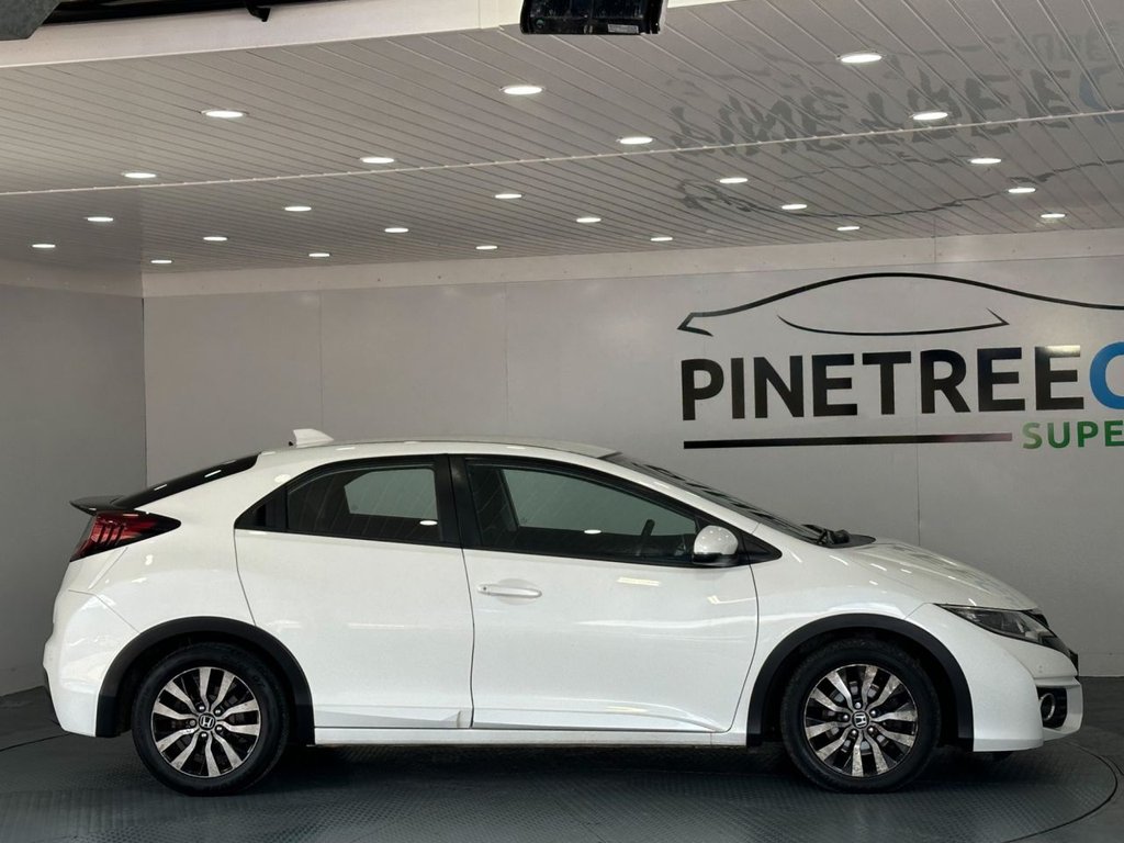 Used Honda Civic 2016 for sale - 78096957: Photo 6