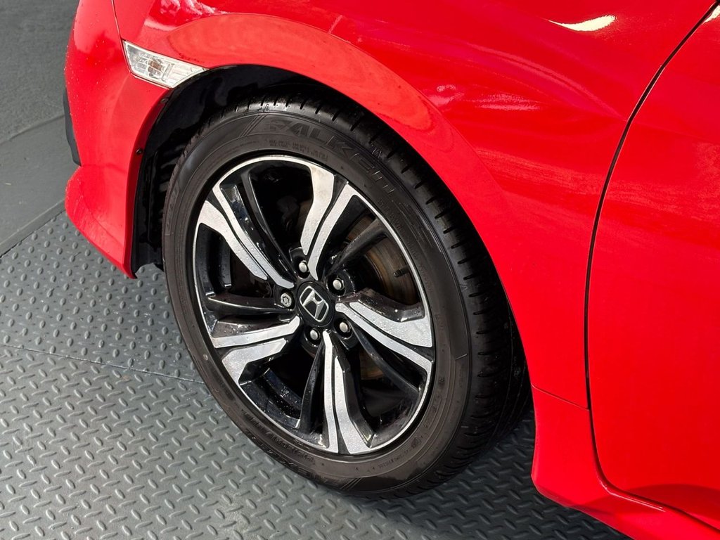 Used Honda Civic 2018 for sale - 76303945: Photo 15