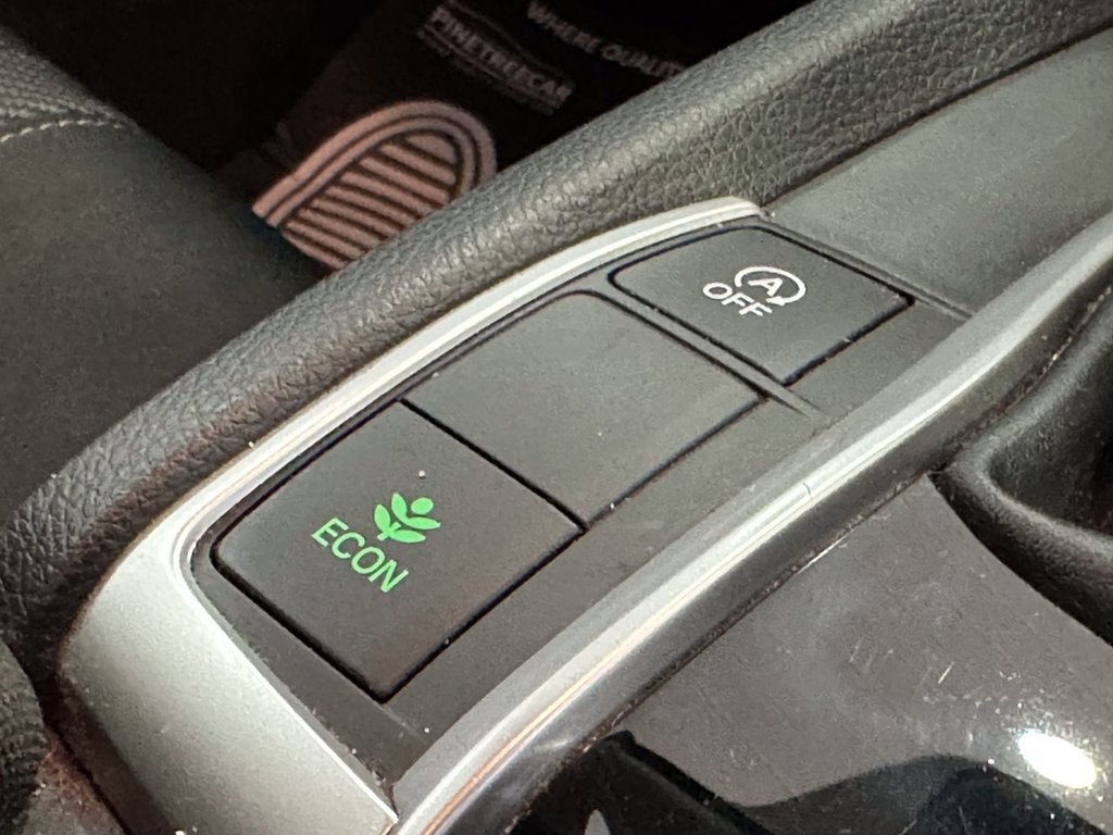 Used Honda Civic 2018 for sale - 76303945: Photo 28