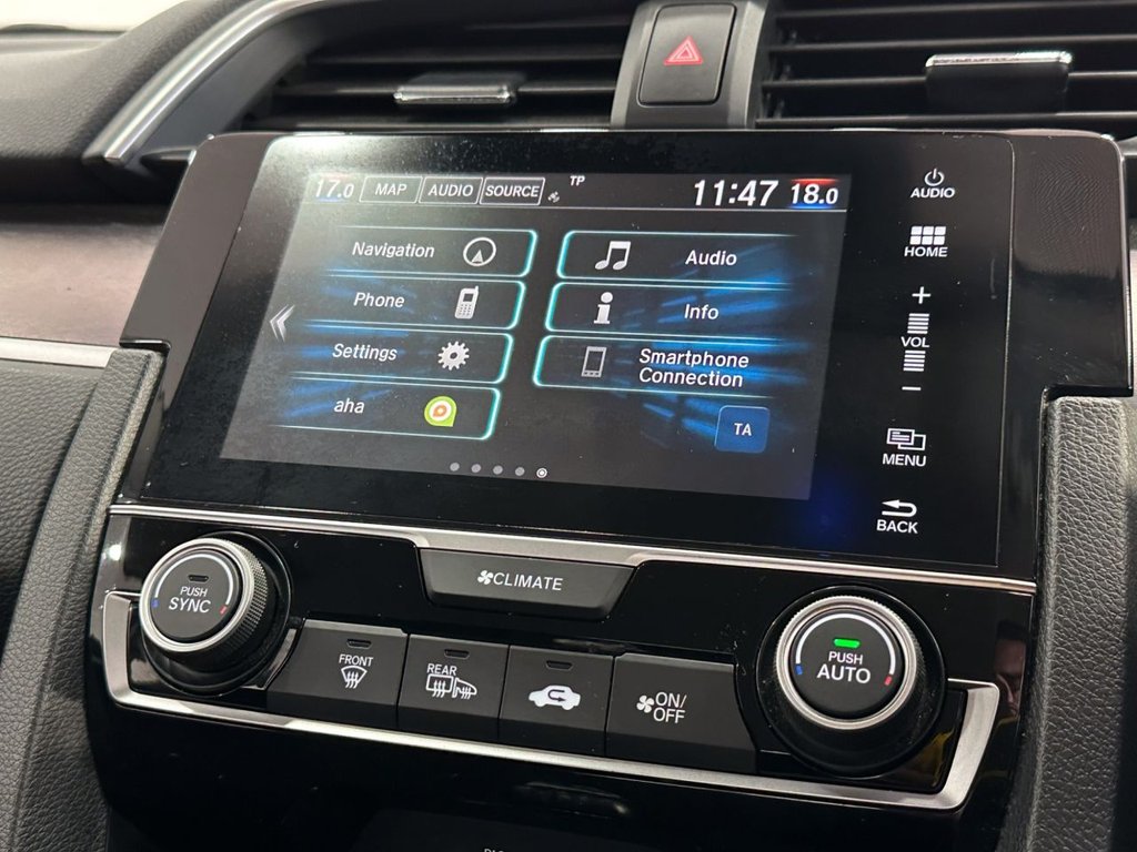 Used Honda Civic 2018 for sale - 76303945: Photo 29