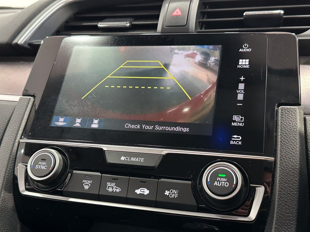 Used Honda Civic 2018 for sale - 76303945: Photo 32