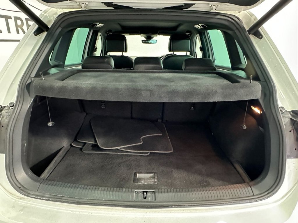 Used Volkswagen Tiguan 2019 for sale - 76420053: Photo 42