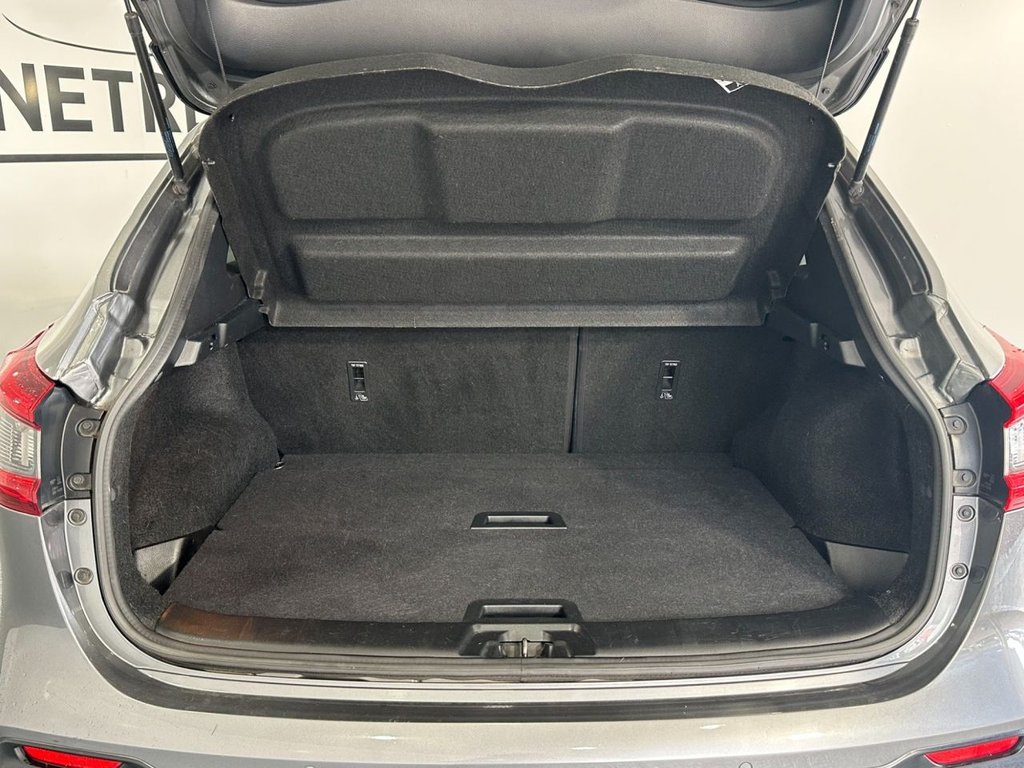 Used Nissan Qashqai 2018 for sale - 76038620: Photo 33