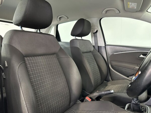 Used Volkswagen Polo 2015 for sale - 76147966: Photo 20