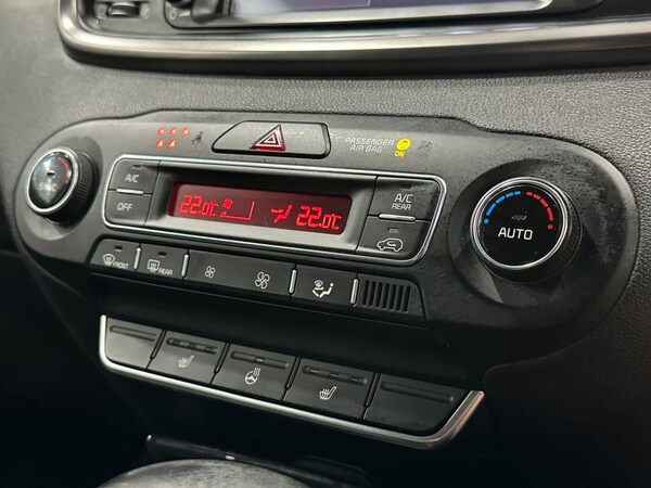 Used Kia Sorento 2018 for sale - 76040215: Photo 29