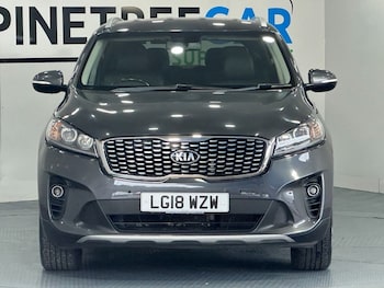 Used Kia Sorento 2018 for sale - 76040215: Photo 2