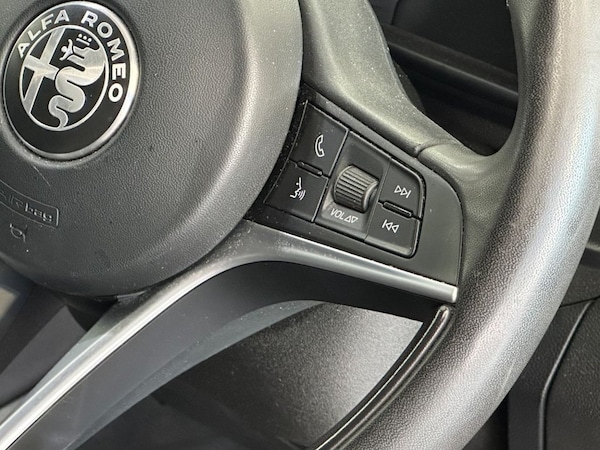 Used Alfa Romeo Giulia 2018 for sale - 76038926: Photo 18