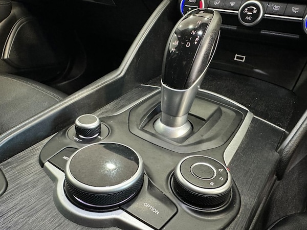 Used Alfa Romeo Giulia 2018 for sale - 76038926: Photo 27