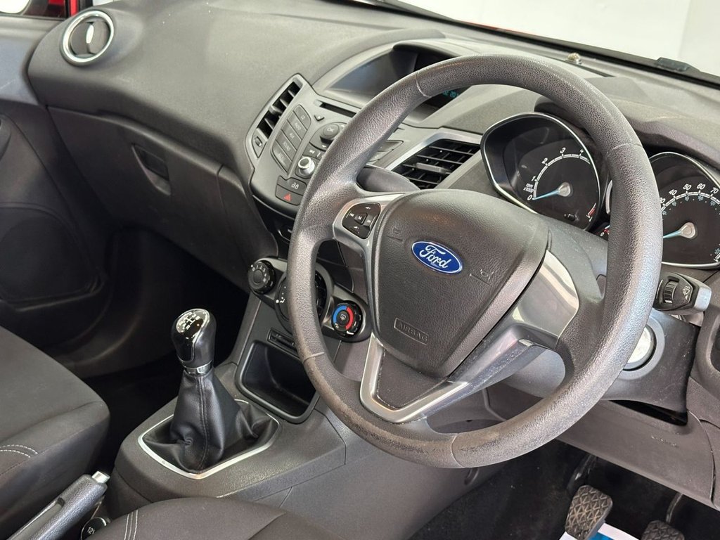 Used Ford Fiesta 2014 for sale - 76147979: Photo 17