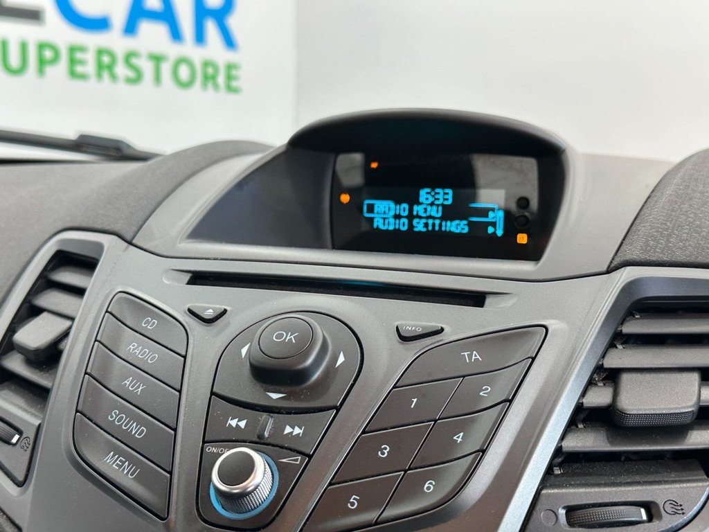 Used Ford Fiesta 2014 for sale - 76147979: Photo 25