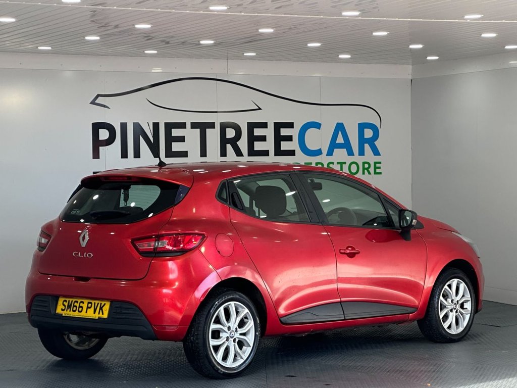 Used Renault Clio 2016 for sale - 76345901: Photo 10