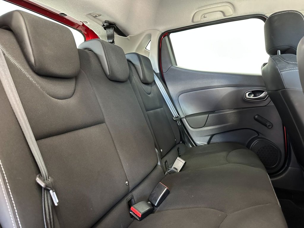 Used Renault Clio 2016 for sale - 76345901: Photo 21