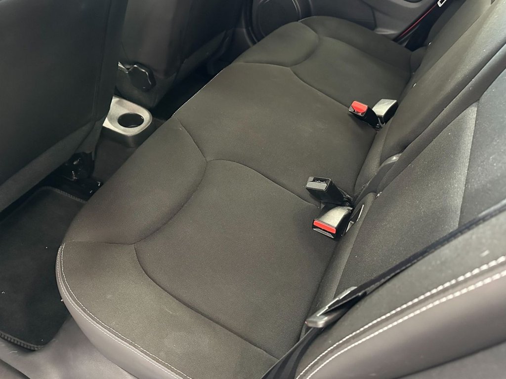 Used Renault Clio 2016 for sale - 76345901: Photo 23