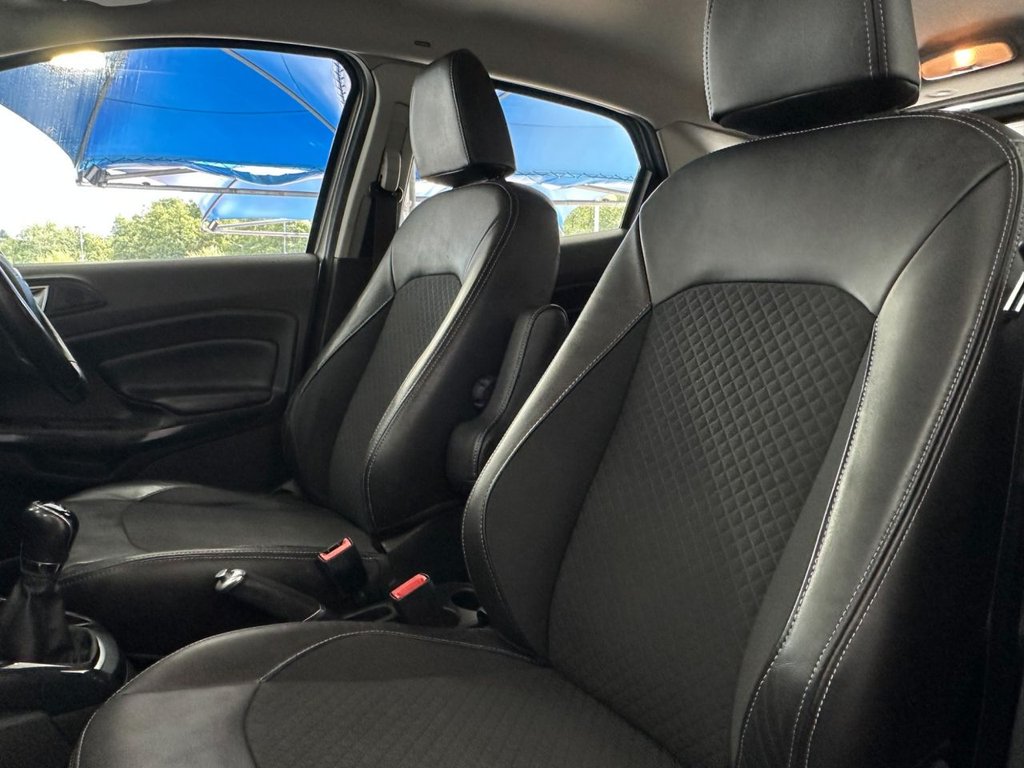 Used Ford Ecosport 2015 for sale - 76039427: Photo 22