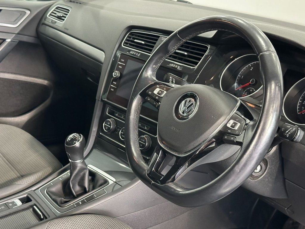 Used Volkswagen Golf 2020 for sale - 76039072: Photo 16