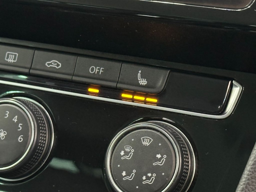 Used Volkswagen Passat 2022 for sale - 77594396: Photo 28