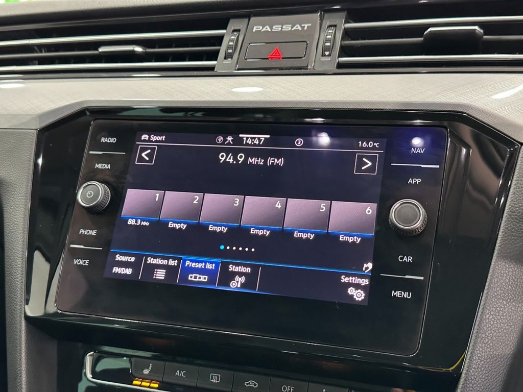 Used Volkswagen Passat 2022 for sale - 77594396: Photo 30