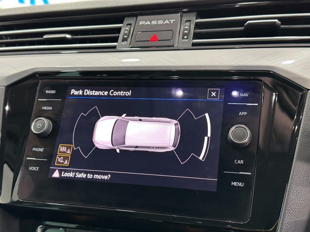 Used Volkswagen Passat 2022 for sale - 77594396: Photo 36