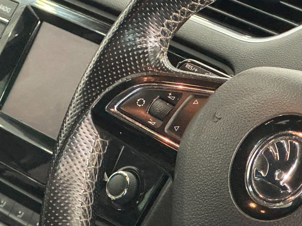 Used Skoda Octavia 2015 for sale - 76154451: Photo 16