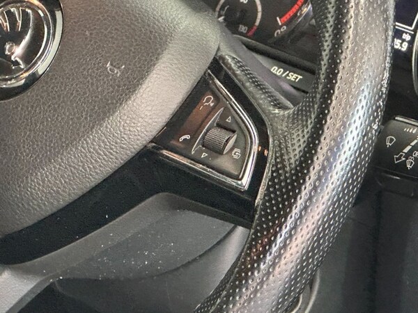 Used Skoda Octavia 2015 for sale - 76154451: Photo 18