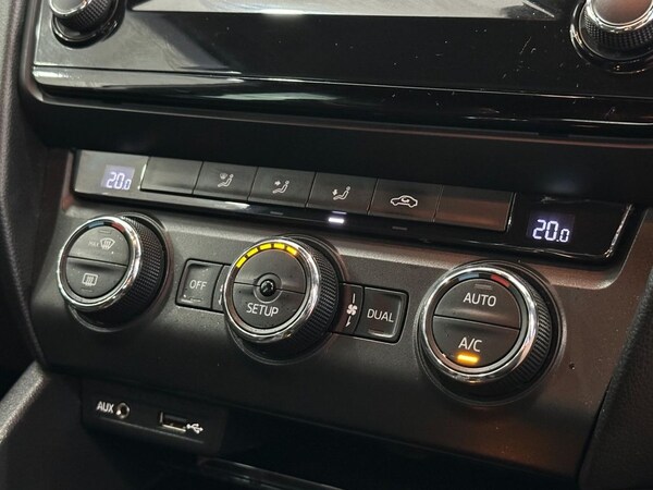 Used Skoda Octavia 2015 for sale - 76154451: Photo 27