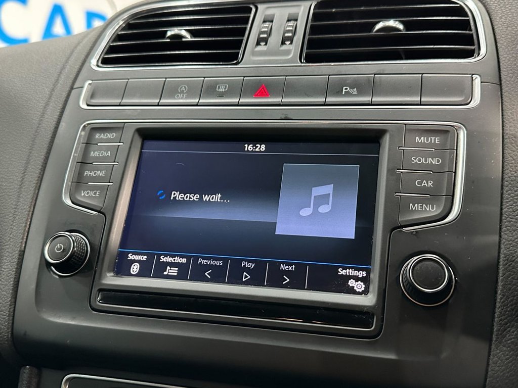 Used Volkswagen Polo 2016 for sale - 77384478: Photo 31