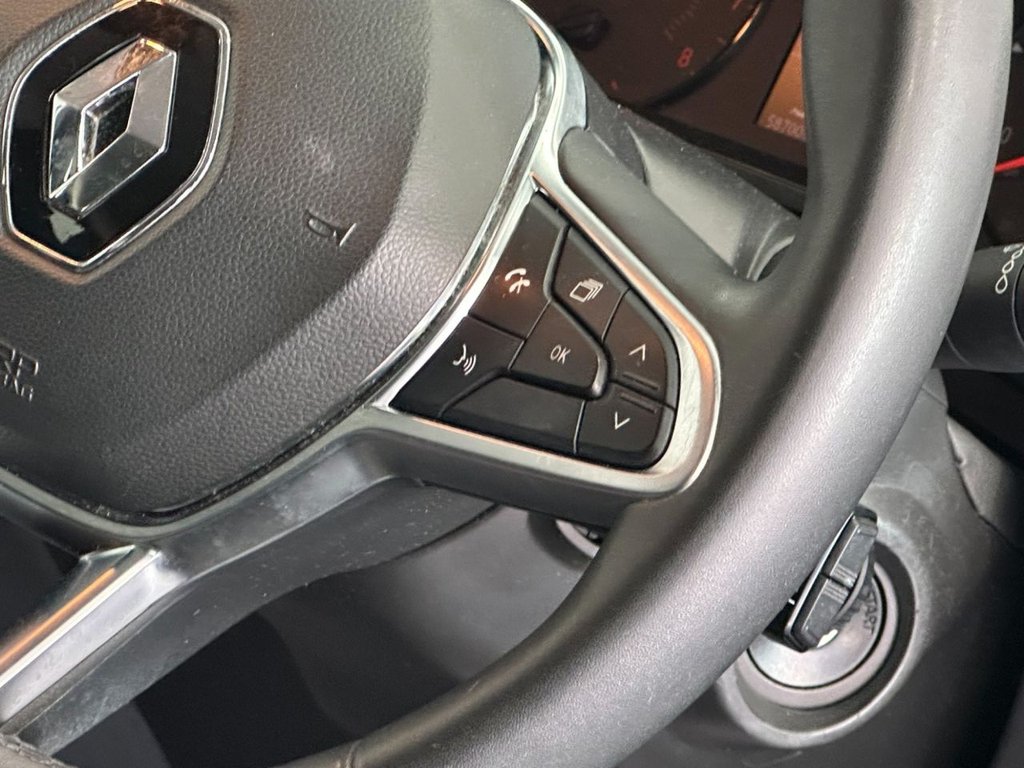 Used Renault Clio 2020 for sale - 76038600: Photo 18