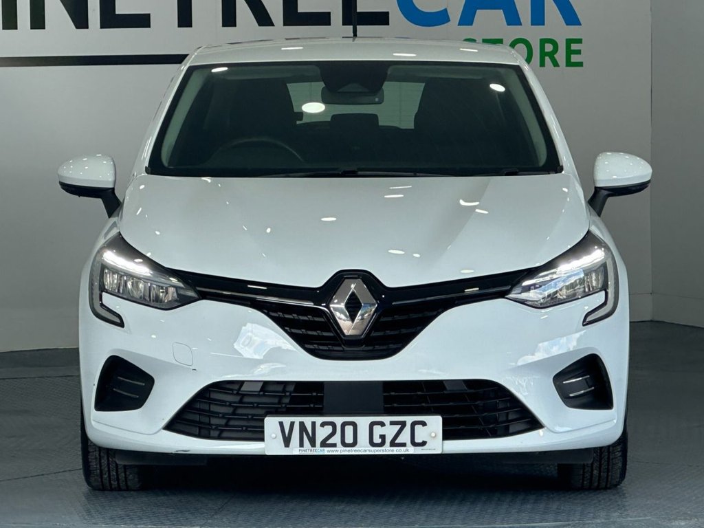 Used Renault Clio 2020 for sale - 76038600: Photo 2