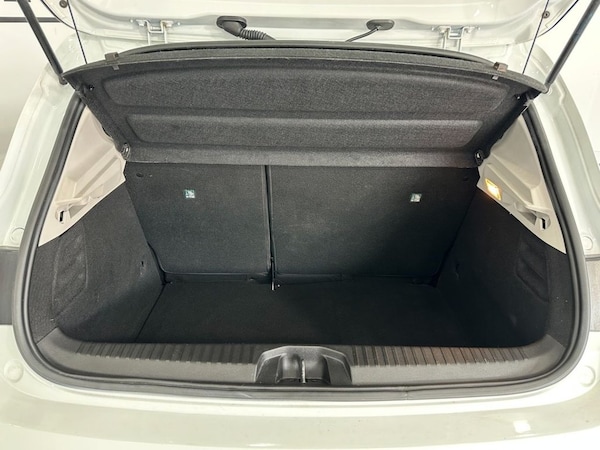 Used Renault Clio 2020 for sale - 76038600: Photo 28