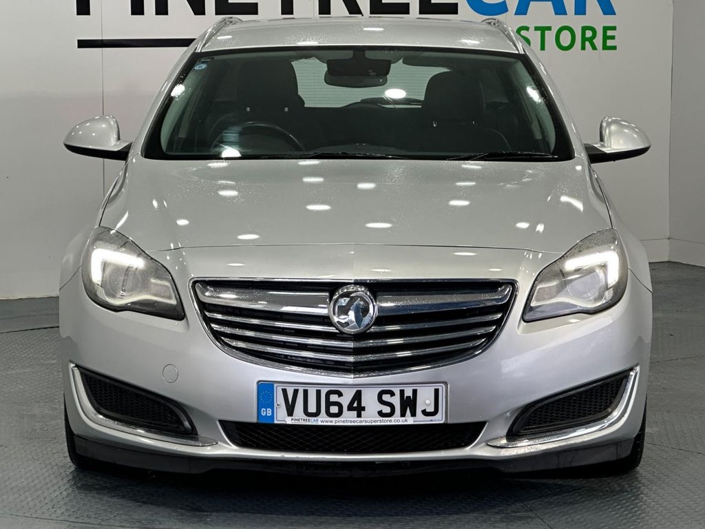 Used Vauxhall Insignia 2014 for sale - 78044084: Photo 2