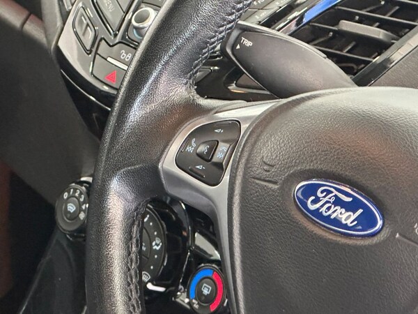 Used Ford Fiesta 2015 for sale - 76048163: Photo 16