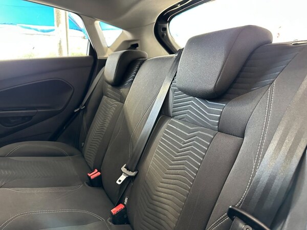 Used Ford Fiesta 2015 for sale - 76048163: Photo 23